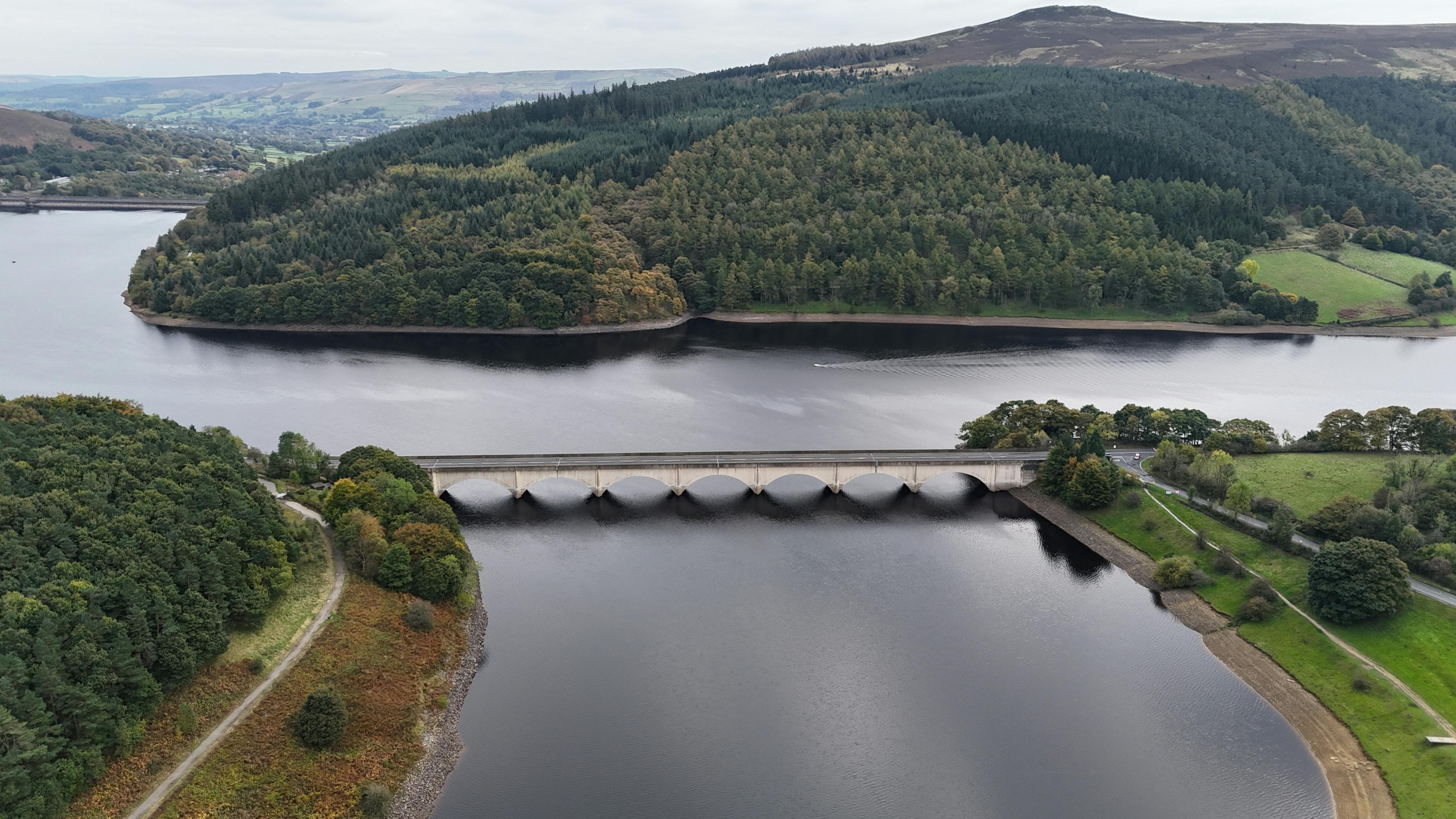 Ladybower Reservoir Circular